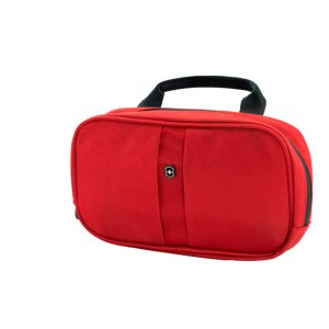 Несессер дорожный Victorinox Lifestyle Accessories 4.0 Overmight Essentials Kit красный 1л 31173103