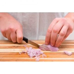 Нож кухонный Victorinox для овощей SwissClassic черный 10 см 6.7703
